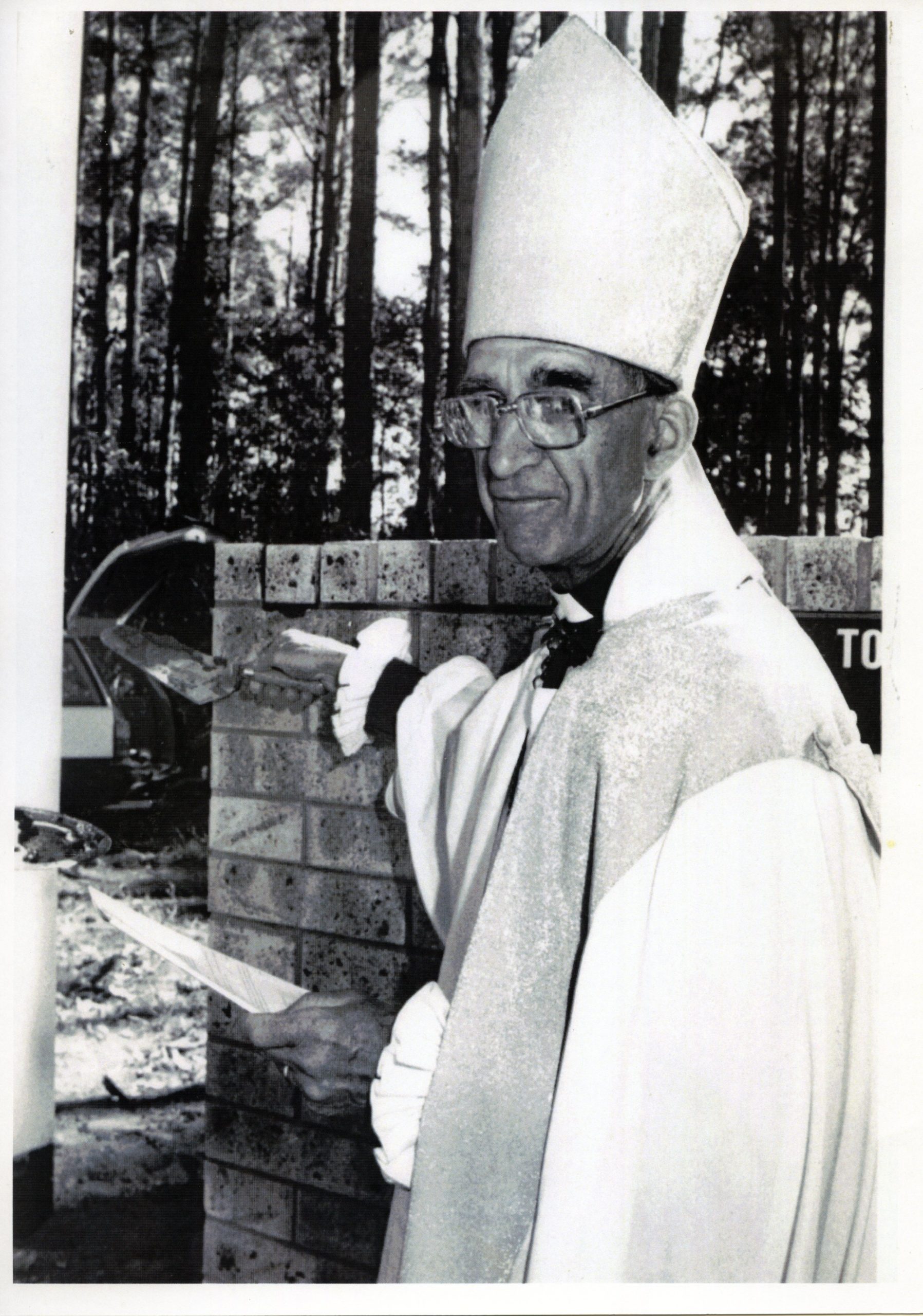 The beginning of Matthew Flinders Anglican College – Matthew Flinders ...